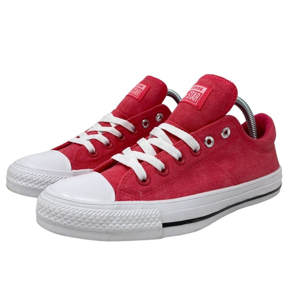 NIB Converse Chuck Taylor All Star Madison Ox Strawberry Jam and White